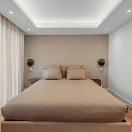 Ref 1998 - - Sea View For Rent * קאן