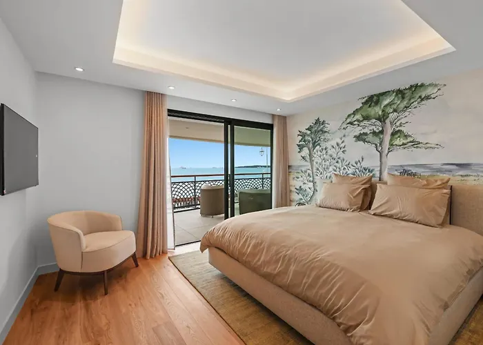 Ref 1998 - - Sea View For Rent *